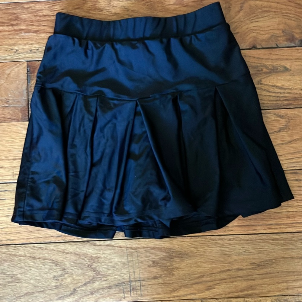 Black skirt size Xs brand Molly green